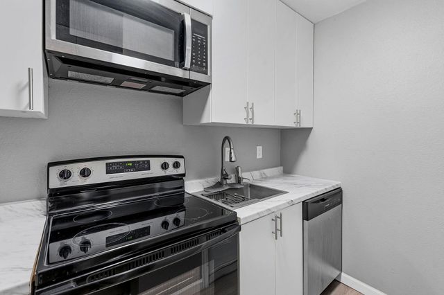 2910 Medical Arts ST 101-B, Austin, TX 78705