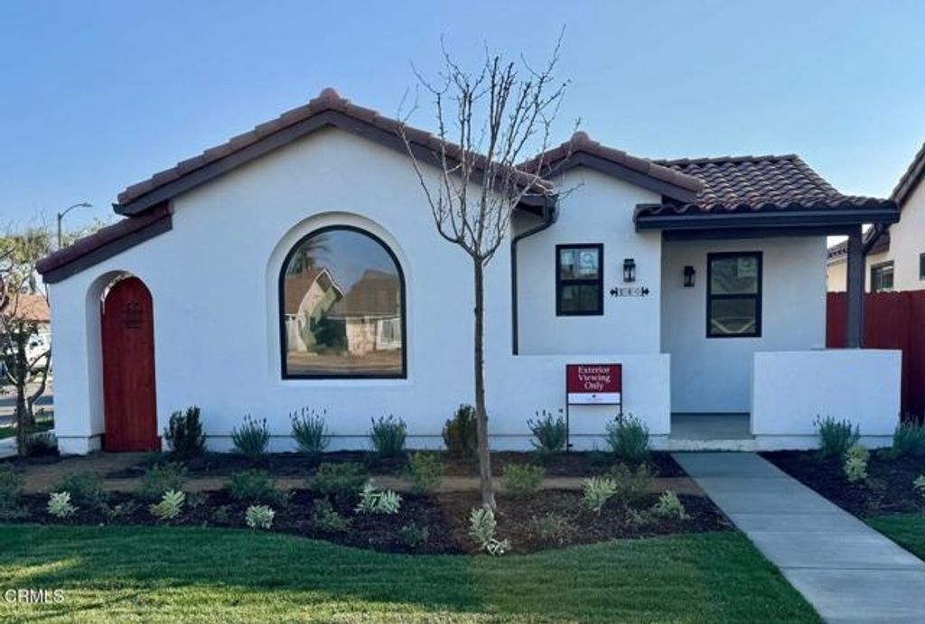 1170 W 1st Street, Oxnard, CA 93030