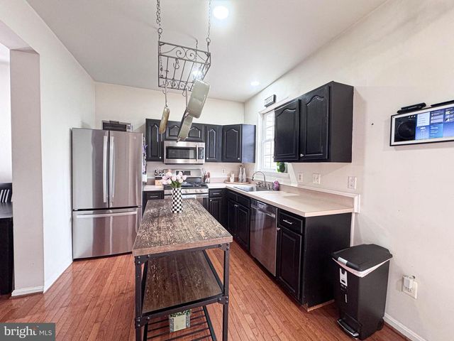 68 MILLHAVEN CT, Edgewater, MD 21037