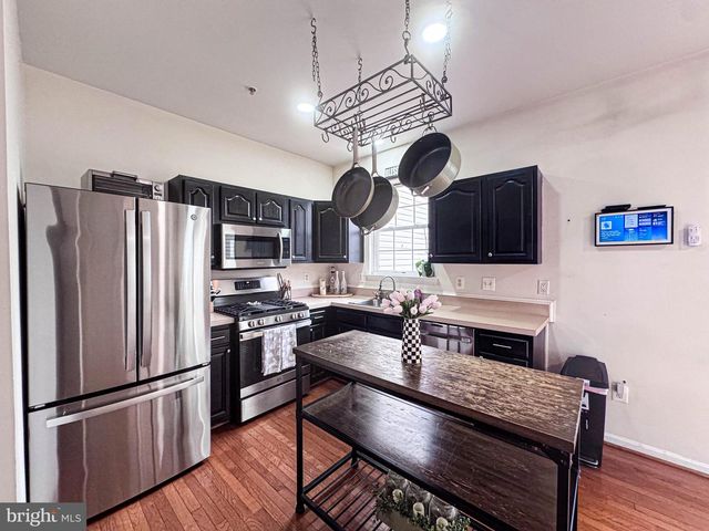 68 MILLHAVEN CT, Edgewater, MD 21037