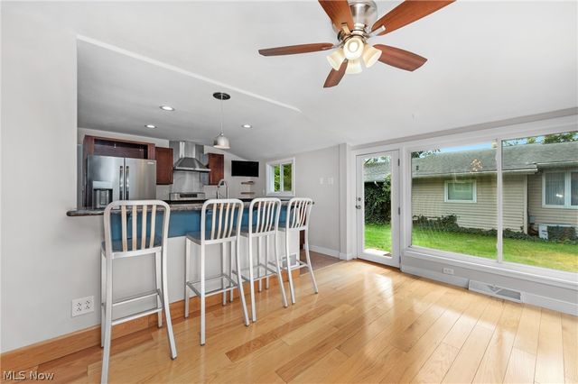 374 Bradley Road, Bay Village, OH 44140