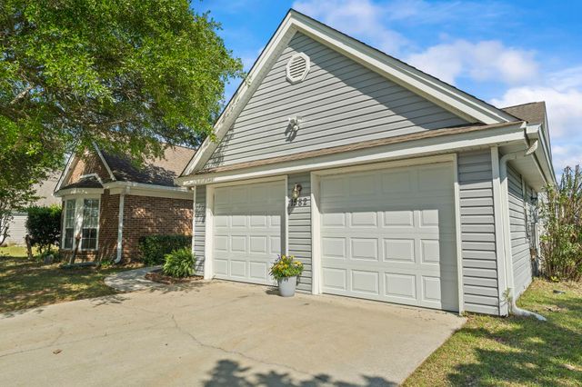 1582 Southwood Dr., Surfside Beach, SC 29575