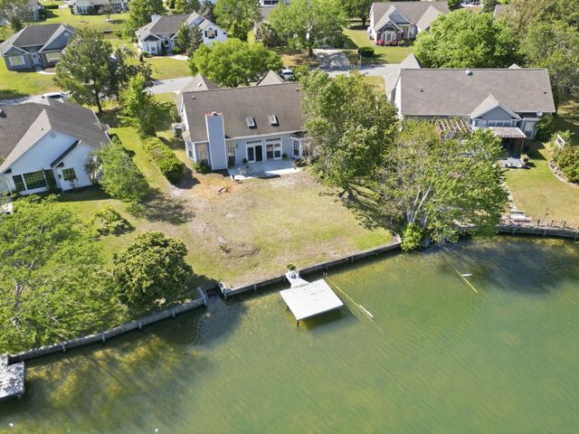 1582 Southwood Dr., Surfside Beach, SC 29575