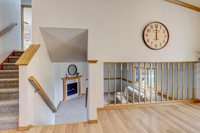 1248 DEER HAVEN DRIVE, Menasha, WI 54952