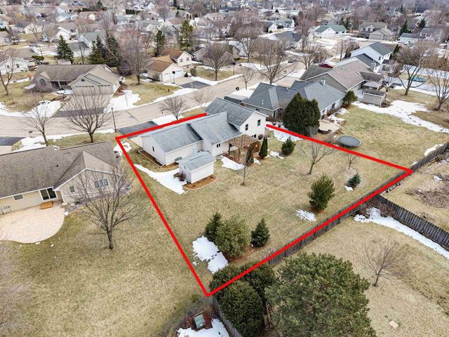 1248 DEER HAVEN DRIVE, Menasha, WI 54952