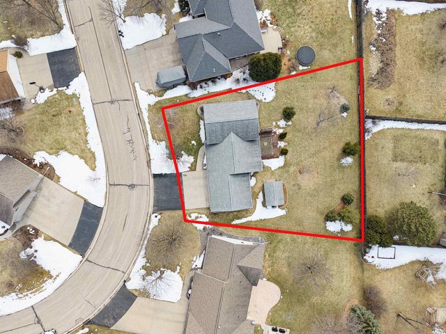 1248 DEER HAVEN DRIVE, Menasha, WI 54952