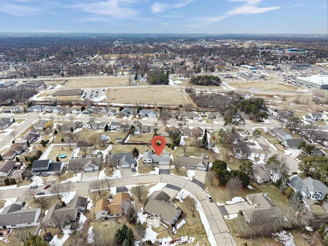 1248 DEER HAVEN DRIVE, Menasha, WI 54952