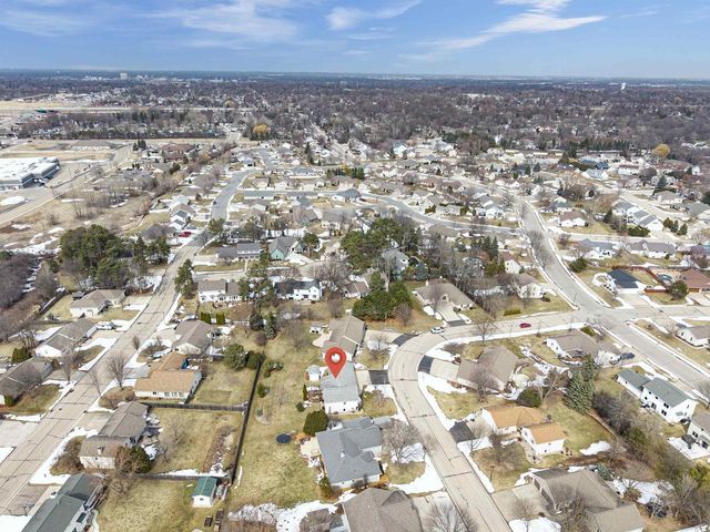 1248 DEER HAVEN DRIVE, Menasha, WI 54952