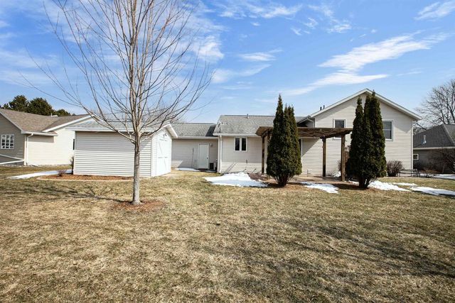 1248 DEER HAVEN DRIVE, Menasha, WI 54952