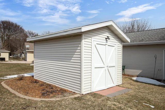 1248 DEER HAVEN DRIVE, Menasha, WI 54952