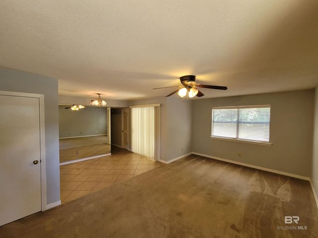 512 Lake Forest Boulevard 125G, Daphne, AL 36526