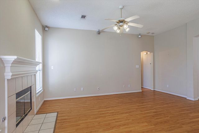 6951 Briarwood Drive, Fort Worth, TX 76132