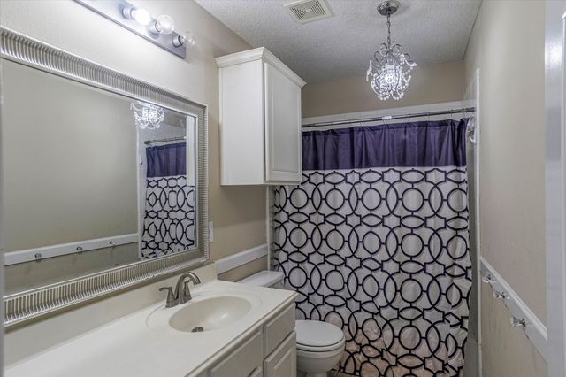 6951 Briarwood Drive, Fort Worth, TX 76132