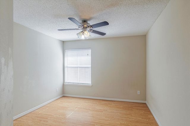 6951 Briarwood Drive, Fort Worth, TX 76132