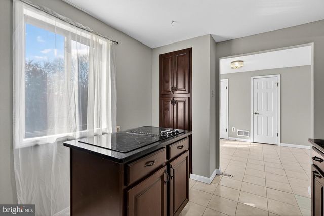 19505 WORSHAM CT, Montgomery Village, MD 20886