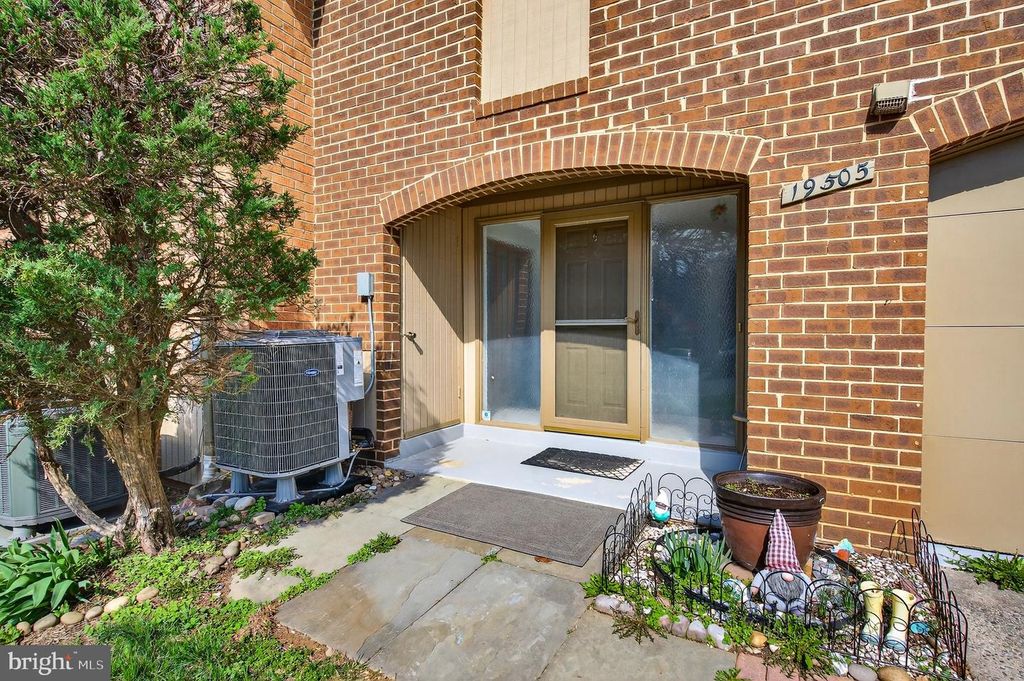 19505 WORSHAM CT, Montgomery Village, MD 20886