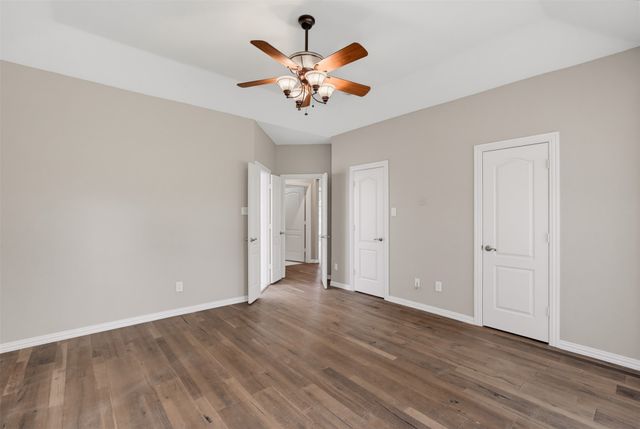 2421 Hunters Run, Flower Mound, TX 75028