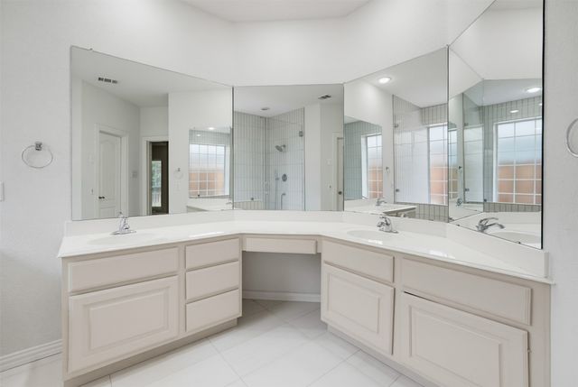 2421 Hunters Run, Flower Mound, TX 75028