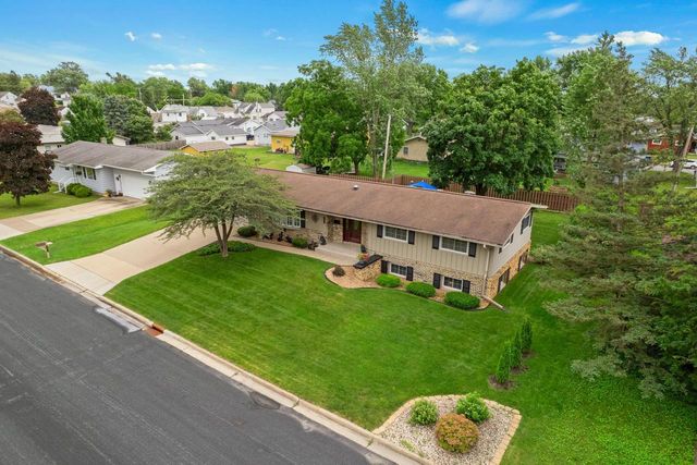 512 Circle Street, Tomah, WI 54660
