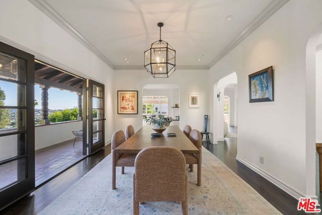 4778 Bonvue Avenue, Los Angeles, CA 90027