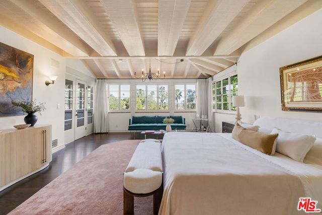 4778 Bonvue Avenue, Los Angeles, CA 90027