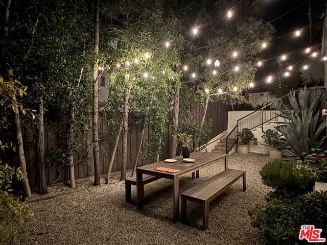 4778 Bonvue Avenue, Los Angeles, CA 90027