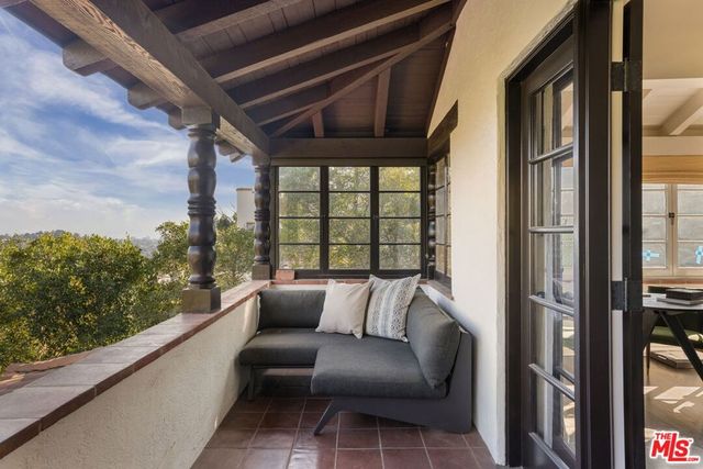 4778 Bonvue Avenue, Los Angeles, CA 90027