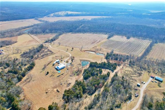 25266 H Highway, Lincoln, MO 65338