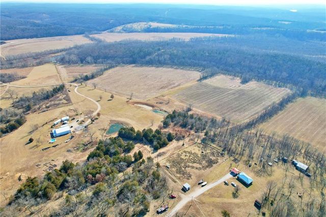 25266 H Highway, Lincoln, MO 65338