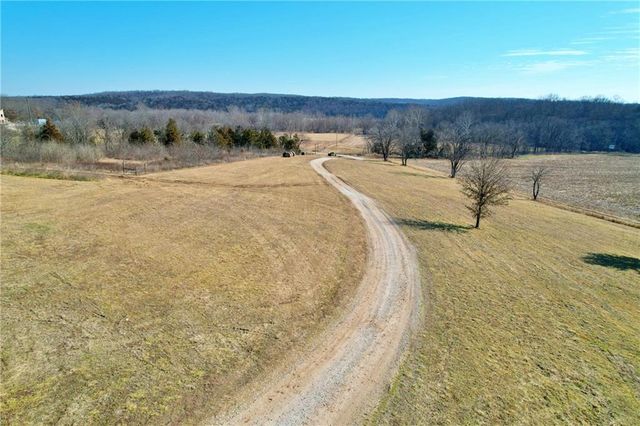 25266 H Highway, Lincoln, MO 65338