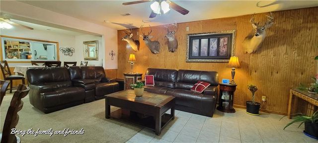 25266 H Highway, Lincoln, MO 65338