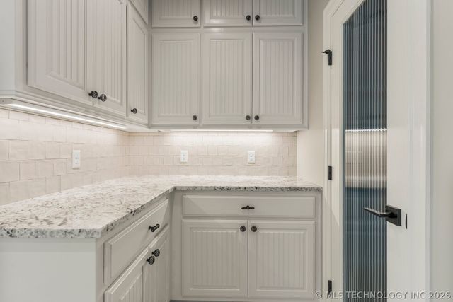 14272 S Delaware Place S, Bixby, OK 74008