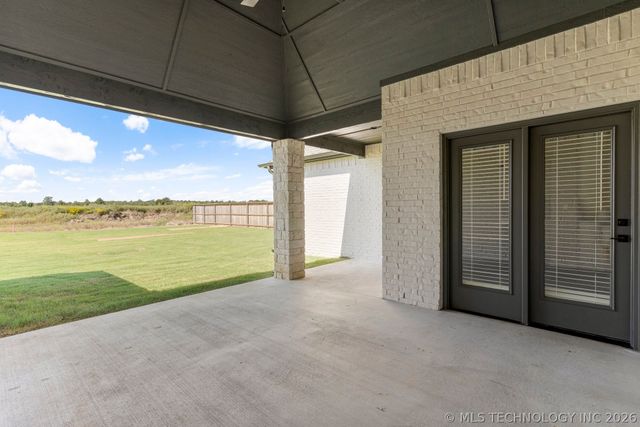 14272 S Delaware Place S, Bixby, OK 74008