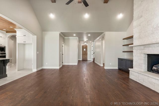 14272 S Delaware Place S, Bixby, OK 74008