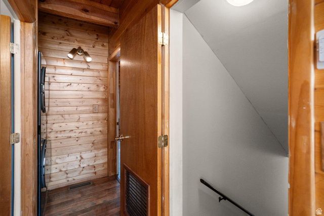 880 W MAIN ST, Pine Valley, UT 84781