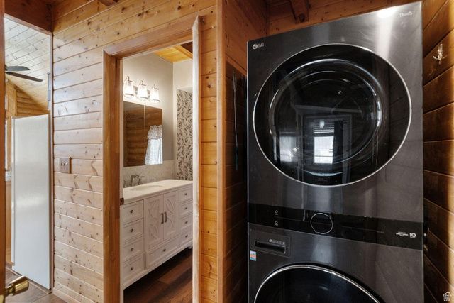 880 W MAIN ST, Pine Valley, UT 84781