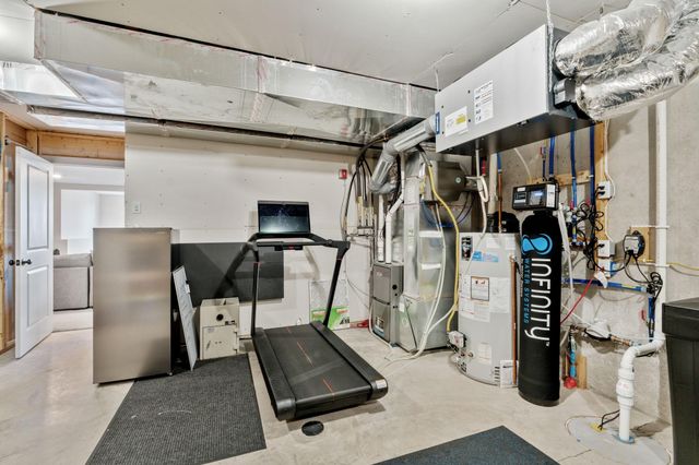 10950 38th Court N, Lake Elmo, MN 55042
