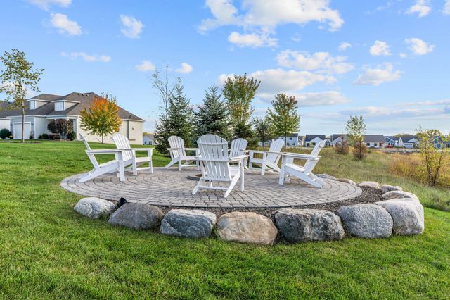 10950 38th Court N, Lake Elmo, MN 55042