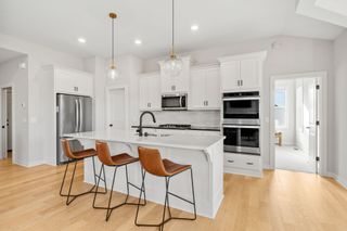 10950 38th Court N, Lake Elmo, MN 55042
