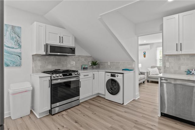 13 Sherman Street 3, Newport, RI 02840
