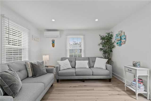 13 Sherman Street 3, Newport, RI 02840