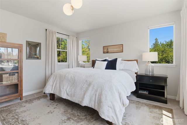 2344 NE Winlock Way, Poulsbo, WA 98370