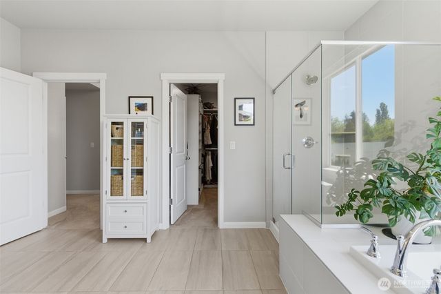 2344 NE Winlock Way, Poulsbo, WA 98370