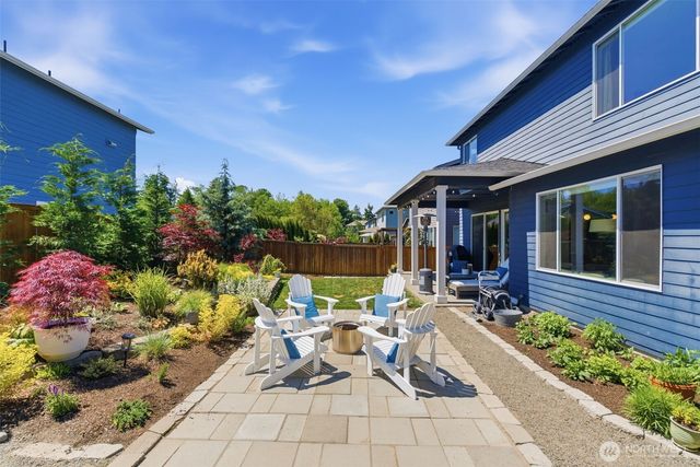 2344 NE Winlock Way, Poulsbo, WA 98370