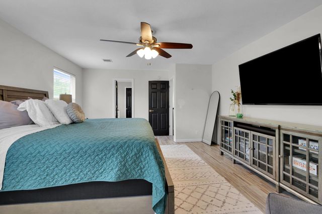 2315 Arnie LN, Round Rock, TX 78664