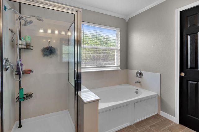 2315 Arnie LN, Round Rock, TX 78664