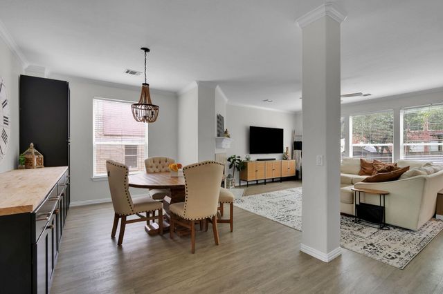 2315 Arnie LN, Round Rock, TX 78664