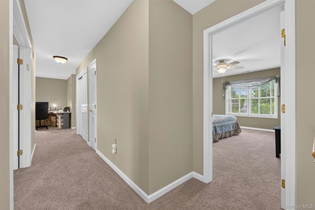5 Spy Glass Hill, Hopewell Junction, NY 12533