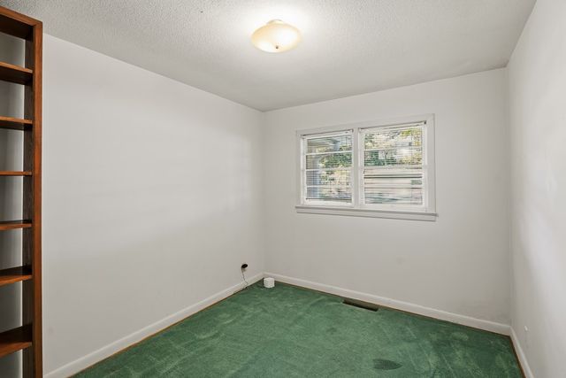909 Valentine St, Dalton, GA 30720