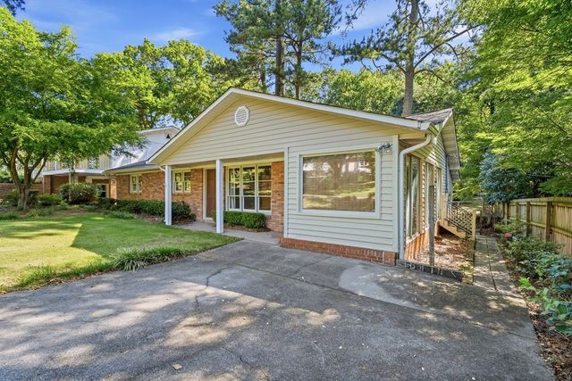 909 Valentine St, Dalton, GA 30720